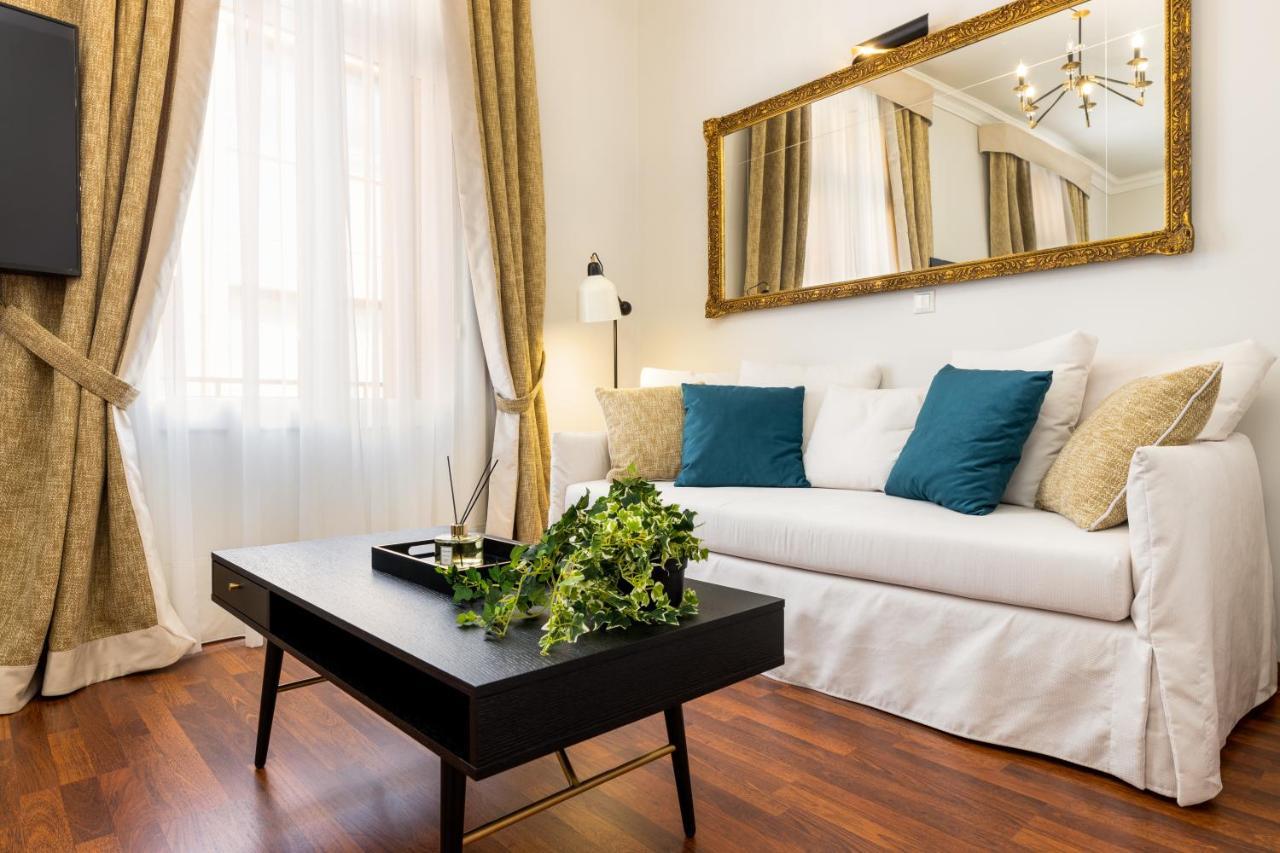 Asty Luxury Apartments Athens Exterior photo